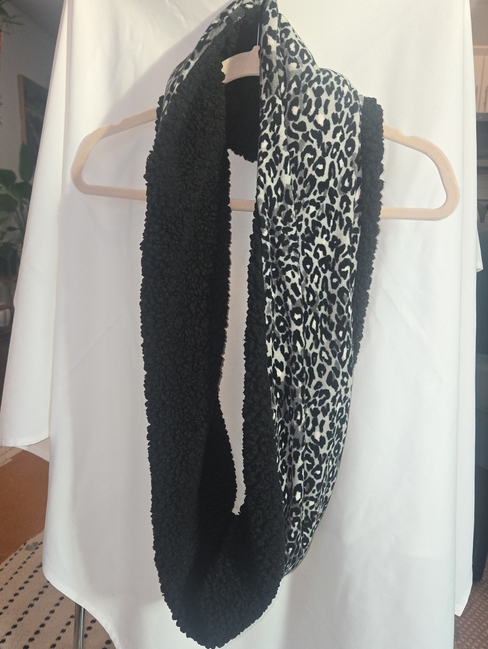 Cuddl Duds Black & White Leopard Sherpa Reversible Infinity Scarf